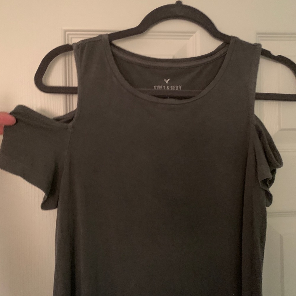 American Eagle Soft & Sexy Cold Shoulder Tank
